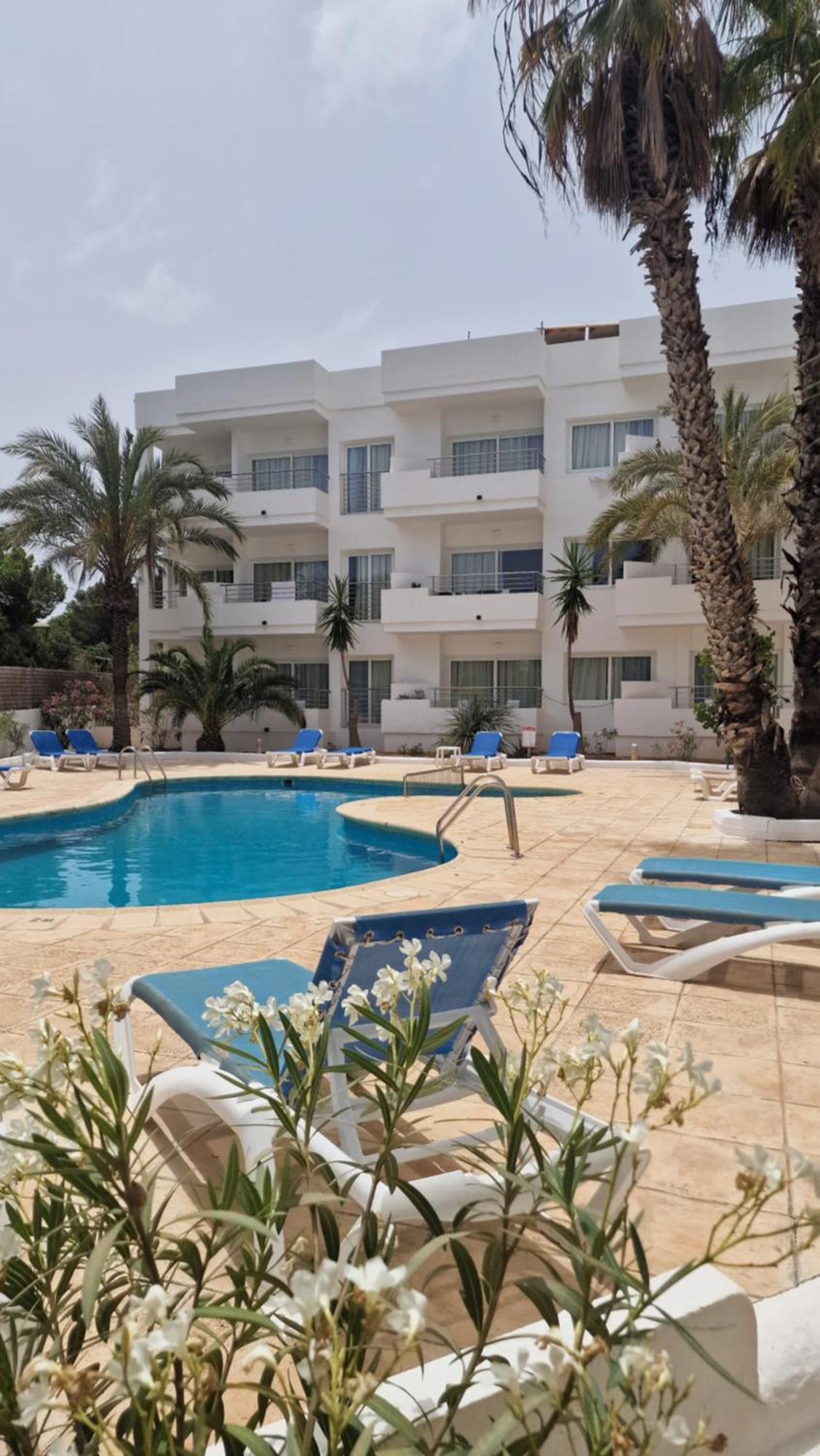 Apartamentos Costamar II Es Pujols Exterior photo