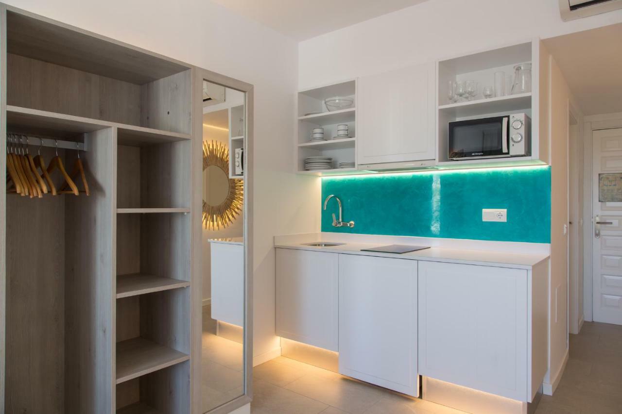 Apartamentos Costamar II Es Pujols Exterior photo